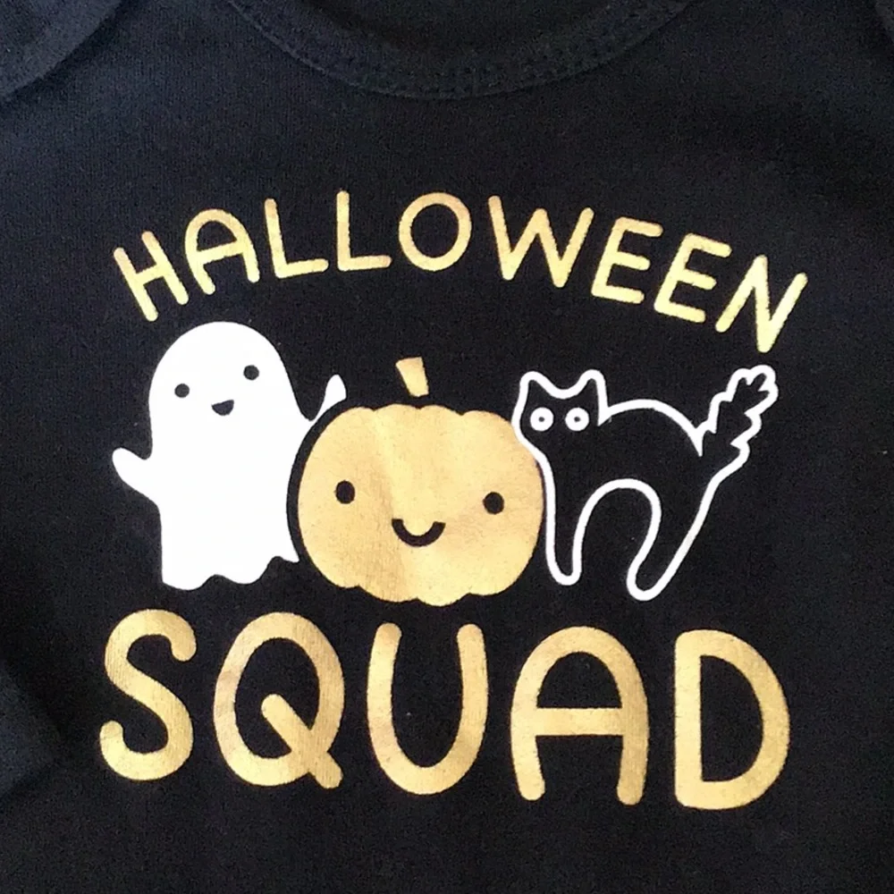 Halloween onesie ghost pumpkins 🎃 6/9 mo black gold  this is so cute